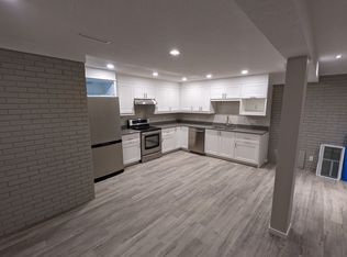 4849 106th St NW #Bmt, Edmonton, AB T6H 2S8