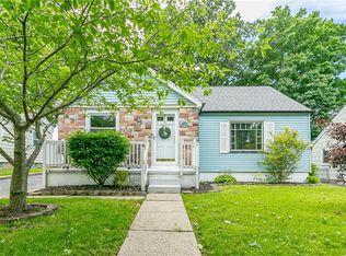477 Falstaff Rd, Rochester, NY 14609