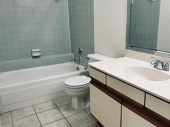 5th image of 4855 Palos Verdes Dr