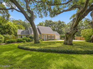 104 Captain Young Ct, Saint Simons Island, GA 31522