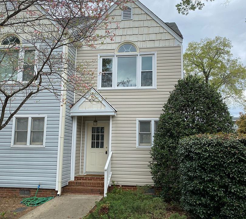 1st image of 920 Woodrow St APT 5
