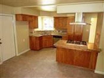 5th image of 4957 E Oslin Ave