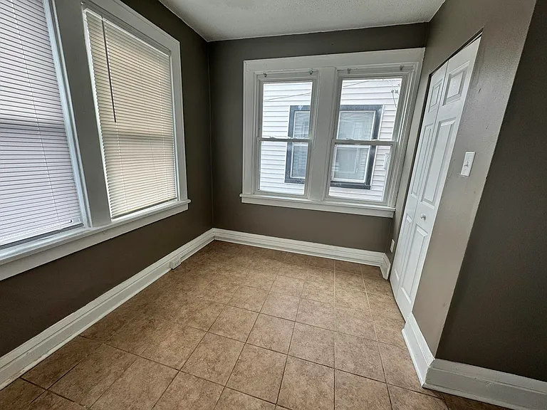 1406 Woodland Dr #1N — Photo 16