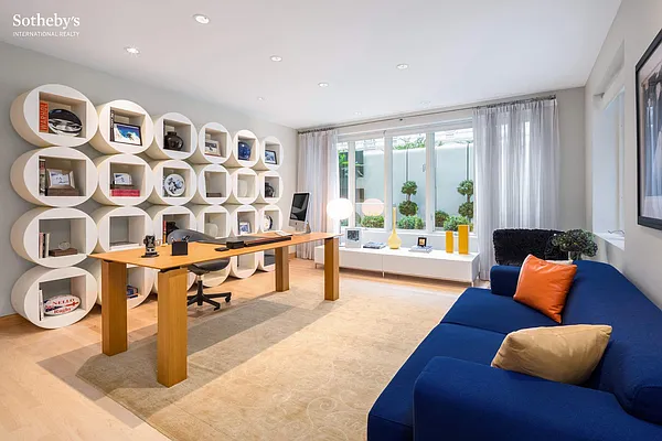 Sold by Sotheby's International Realty | media 23