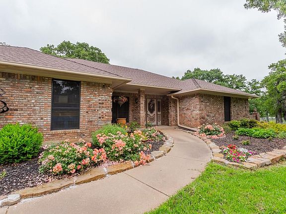 5th image of 750 Wild Wood Ln