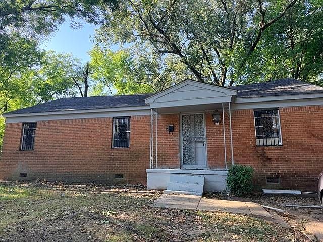 1st image of 1459 Eloise Rd