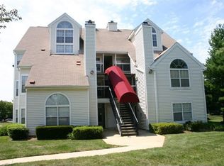 1019 Summerglen Ct #302, Bowie, MD 20721
