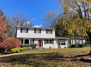 1809 Meadow Lane Dr, Easton, PA 18040