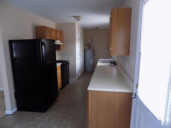 3rd image of 1225 N Miami Blvd