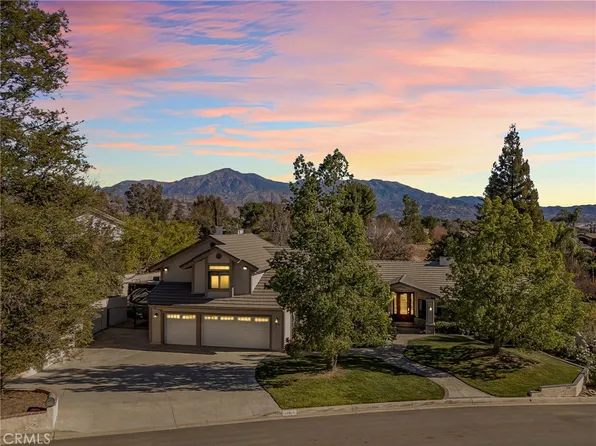 12931 Club Dr, Redlands, CA 92373