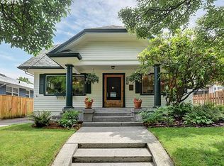 3026 NE Skidmore St, Portland, OR 97211