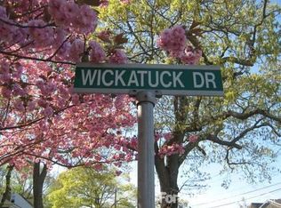 31 Wickatuck Dr, Sag Harbor, NY 11963