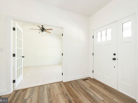 2nd image of 3 Lucille Ln