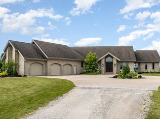 8429 Hospital Rd, Freeland, MI 48623