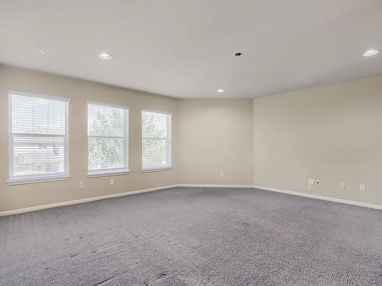 9632 Morgan Creek Dr — Photo 10