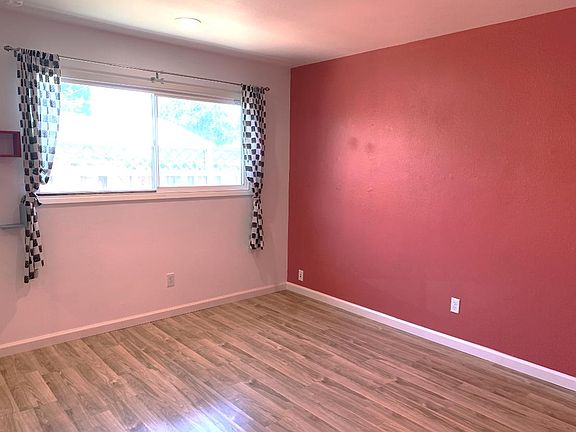 Bedroom #1