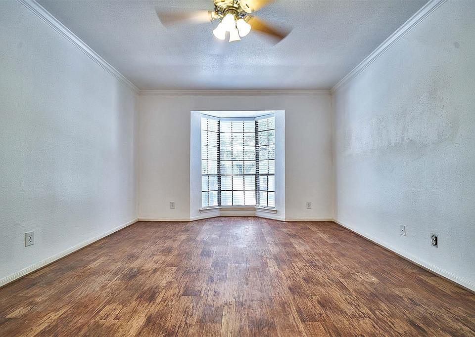 1st image of 2255 Braeswood Park Dr APT 258