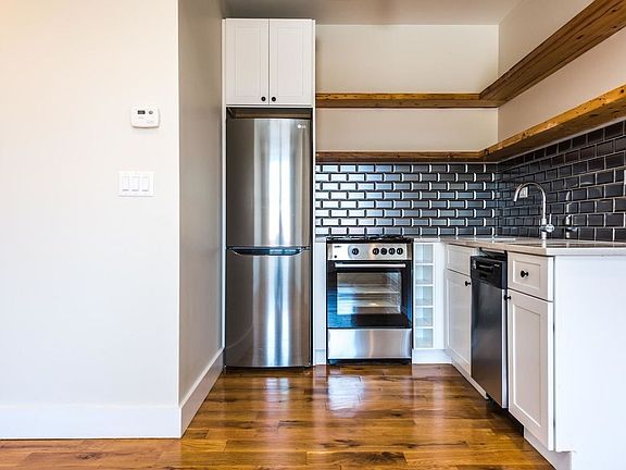 2nd image of 344 Starr St APT 2L
