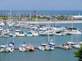 101 56th St UNIT 3, Kenosha, WI 53140