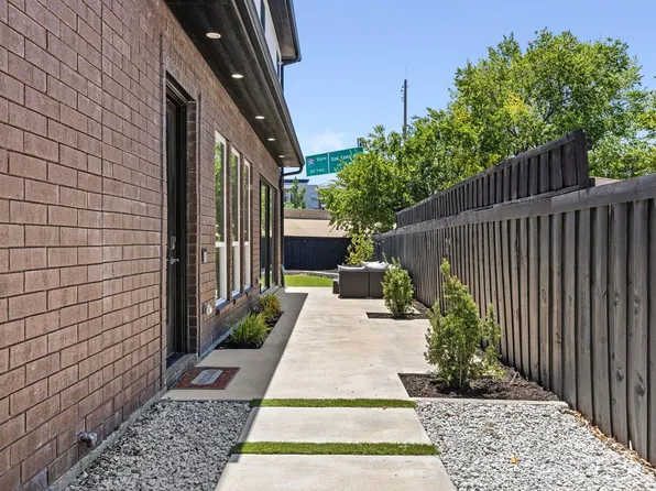 2722 Hondo Ave, Dallas, TX 75219