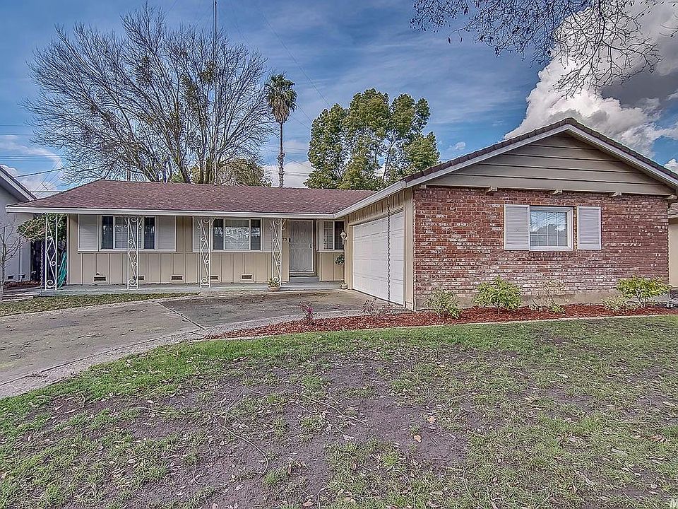 1st image of 273 E Lancaster Dr