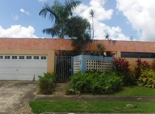 36 Calle Zorzal, Caguas, PR 00727