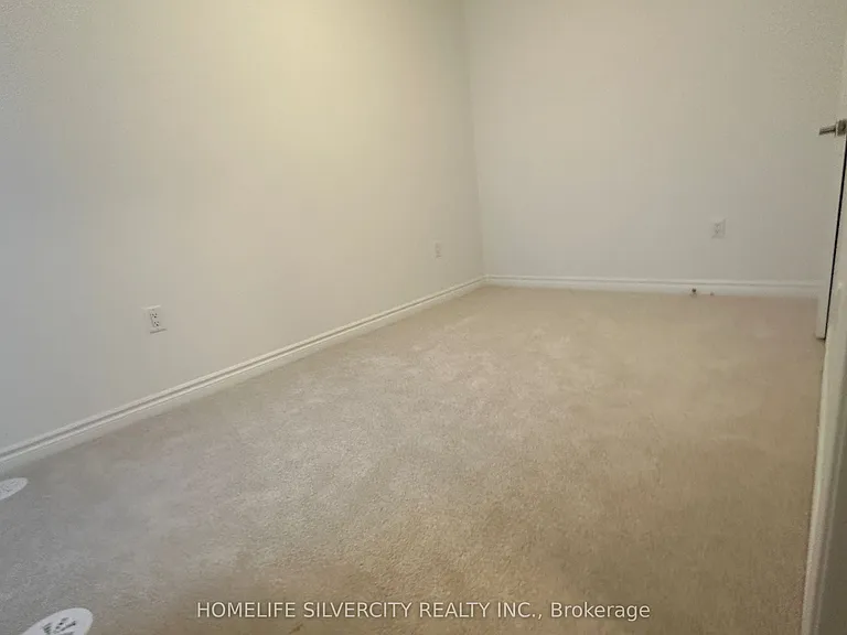 58 Melmar St S — Photo 24