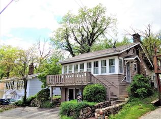 4192 E Lake Shore Dr, Decatur, IL 62521