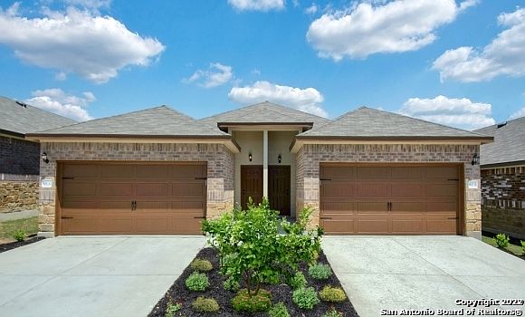 1st image of 216 Kaspar Way