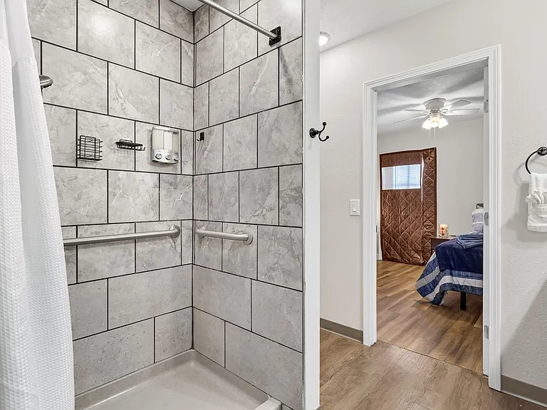 2891 Sunnyview Dr — Photo 18