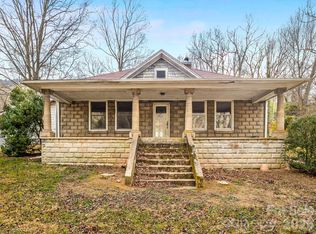 385 Chunns Cove Rd, Asheville, NC 28805