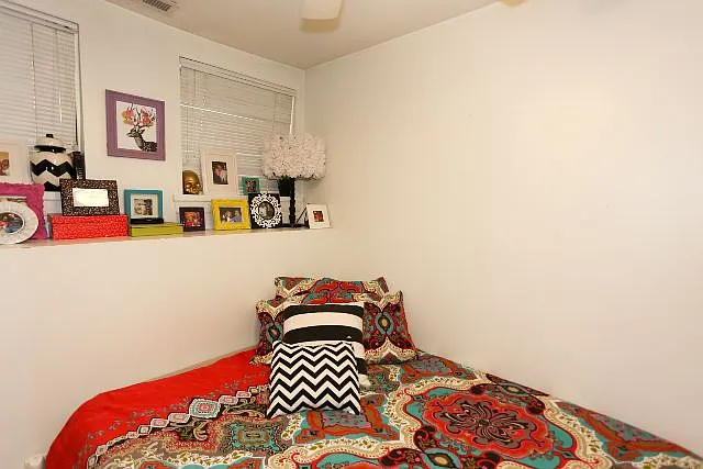 1509 W Fry St #1 — Photo 12