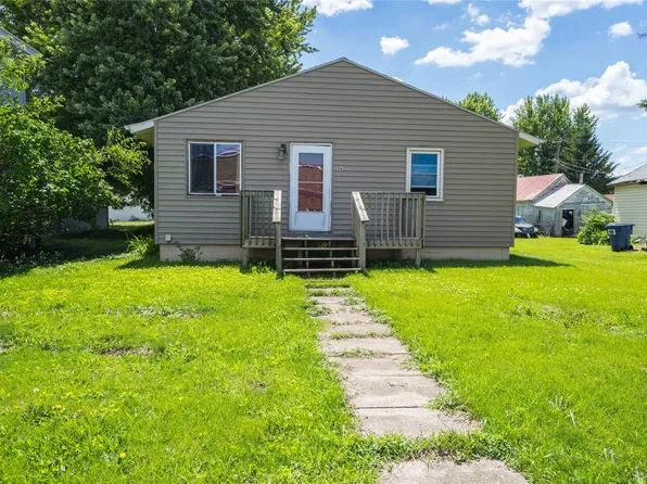 206 S Elm St, Gilman, IA 50106