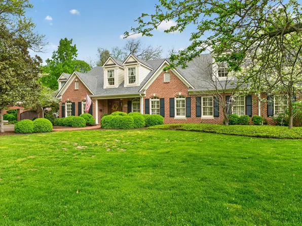 1633 Ashwood Dr, Lexington, KY 40502