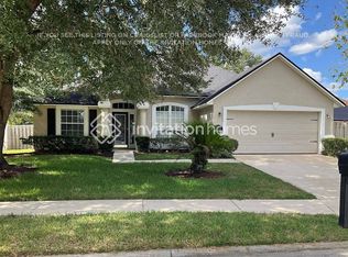 5353 Summit Lake Dr, Jacksonville, FL 32258