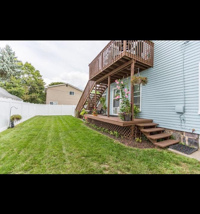 1st image of 289 E Pearl St APT 1