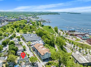 44 North Ave #2, Burlington, VT 05401
