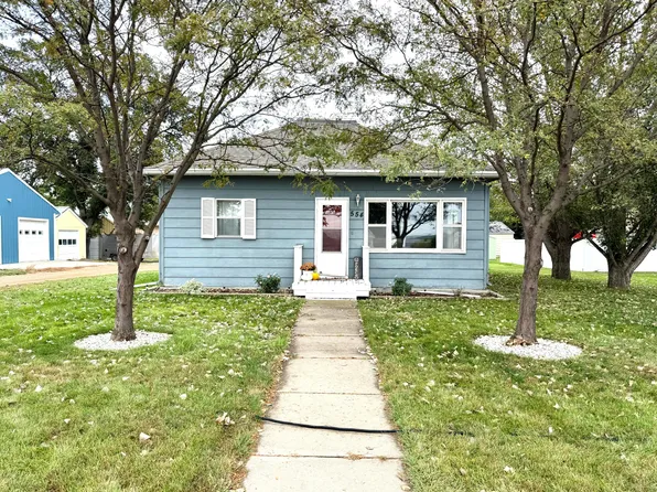 554 Commercial Ave, Wolsey, SD 57384