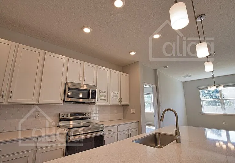 1610 Rada Ln — Photo 20