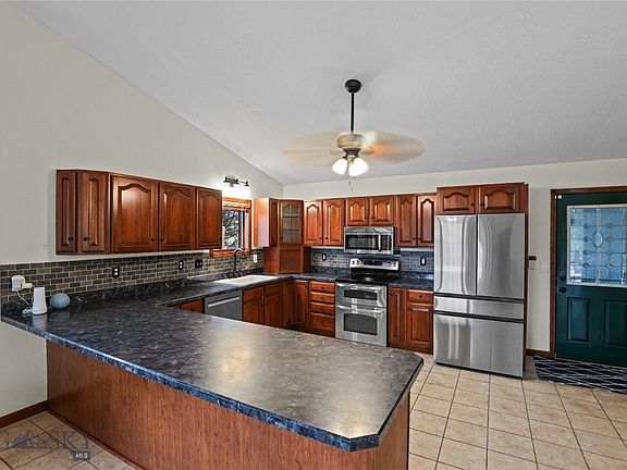 5th image of 865 Stockett Rd