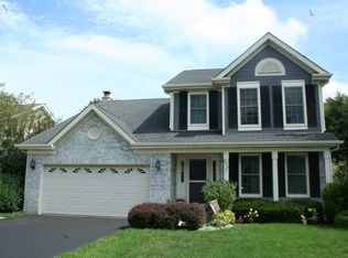 426 Farmhill Cir, Wauconda, IL 60084