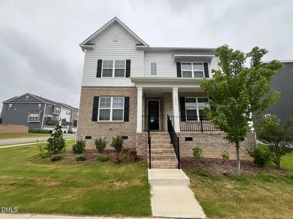 3011 Early Planting Ave, Apex, NC 27502