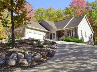 9876 Rising Star Ln, Stanwood, MI 49346