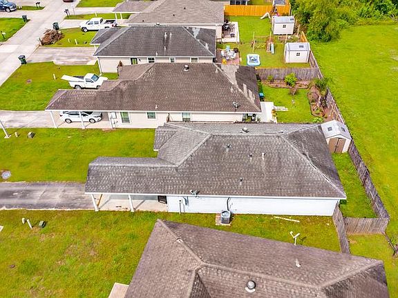 4th image of 128 Casa Dr