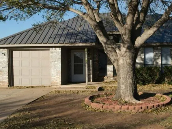 3858 Georgetown Dr, Abilene, TX 79602