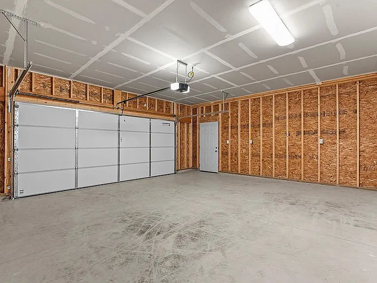 1 Ridgeview Dr — Photo 9
