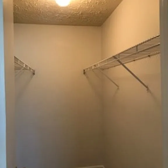 348 Sterling Creek Dr — Photo 13