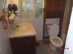 5th image of 2600 Broadmoor Ave