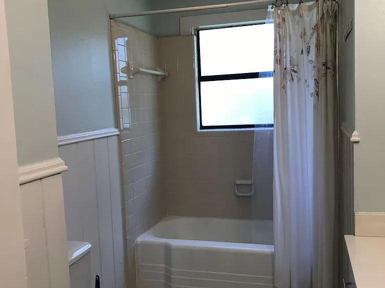 2010 Boldt Ave — Photo 21