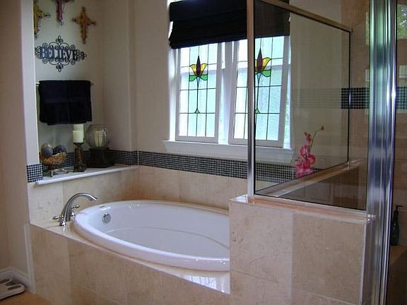 3rd image of 1118 Sherwood Trl